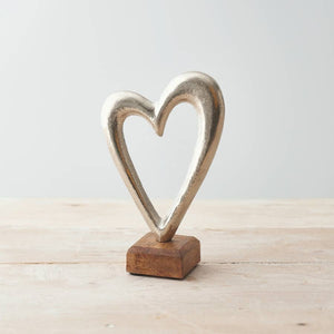 SILVER METAL HEART ON BASE - SMALL