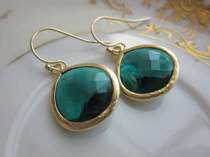 EMERALD GREEN EARRINGS