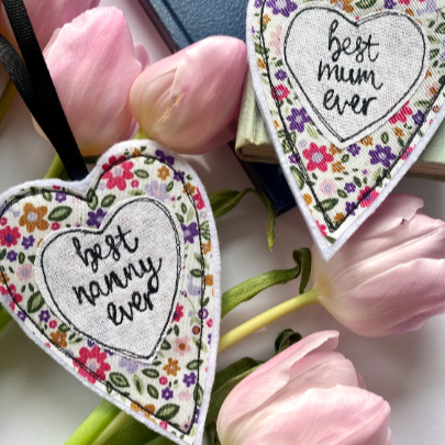 MOTHERS DAY HEART DECORATION