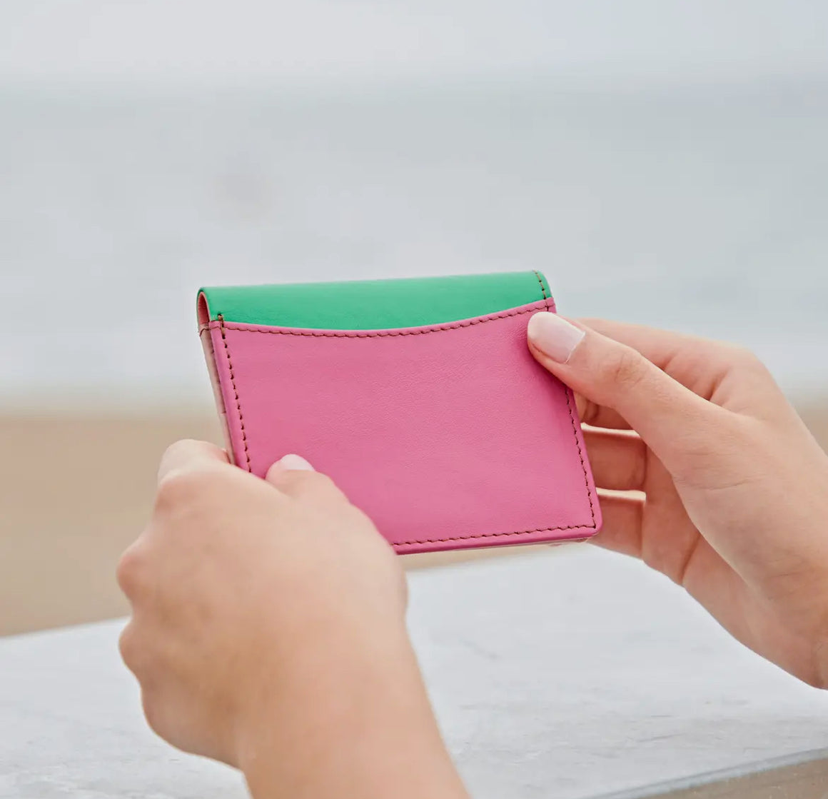 MULTI-COLOURED RECYCLED LEATHER CARD HOLDER