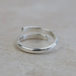 STERLING SILVER HAMMERED WRAP AROUND THUMB RING