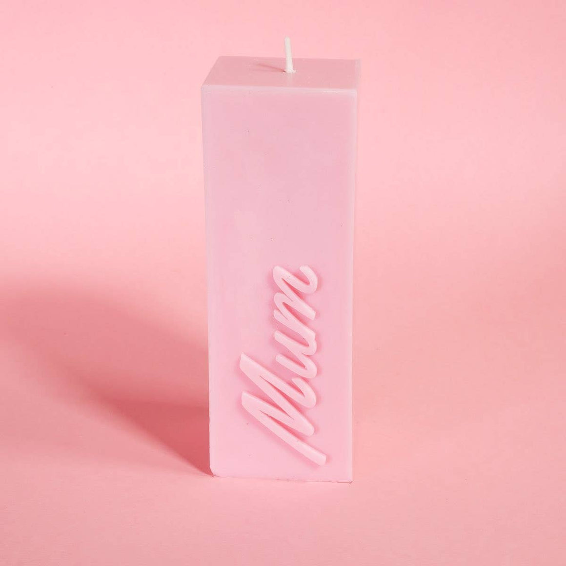 MUM PASTEL PINK 3 D SLOGAN PILLAR CANDLE