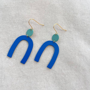 DOLLY EARRINGS - VARIOUS COLOURS