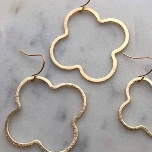 GOLD QUATREFOIL EARRINGS