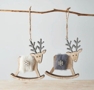 WOODEN AND WOOLLEN REINDEER